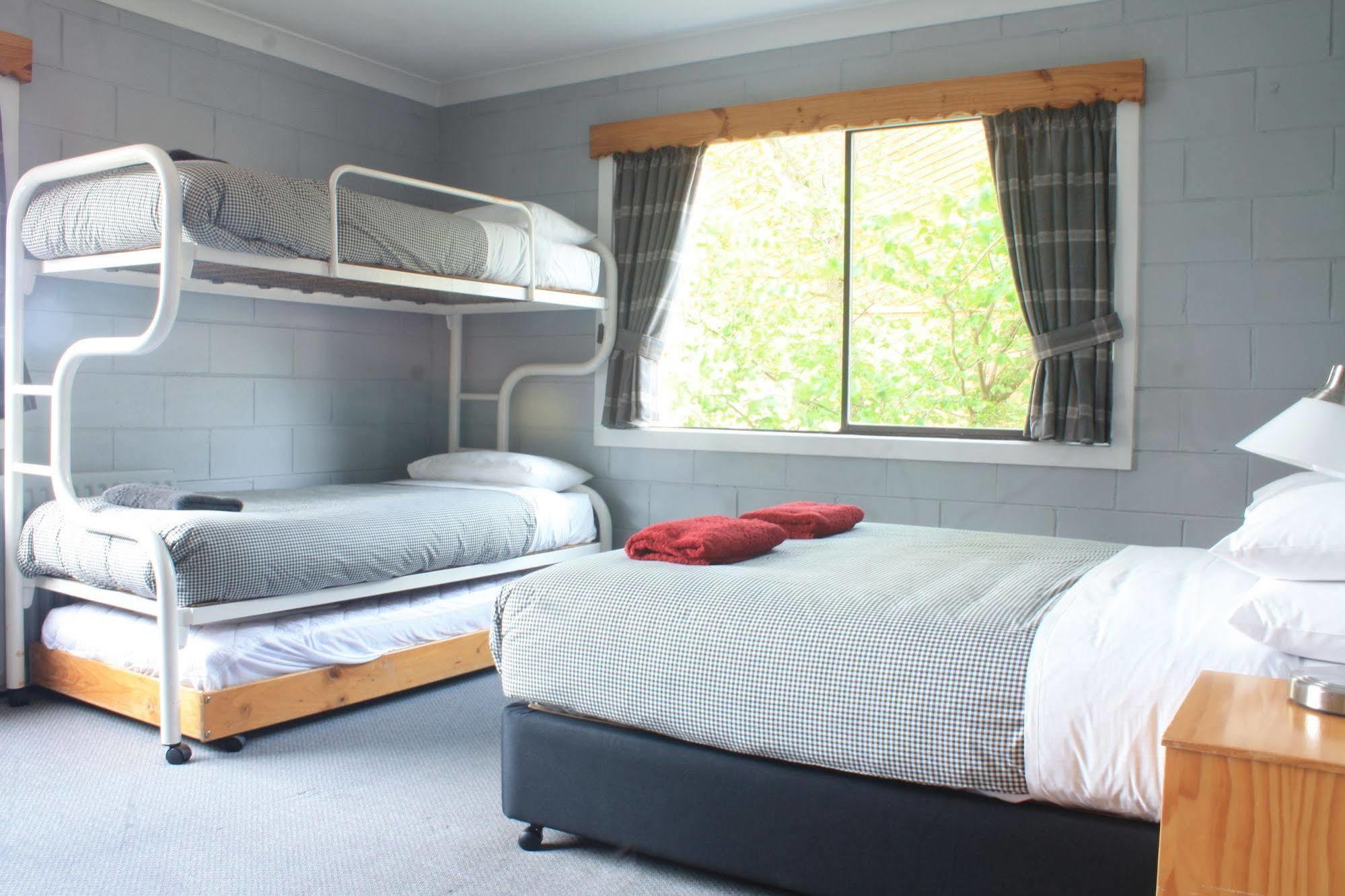 Troldhaugen Lodge - Adults Only Jindabyne Exteriör bild